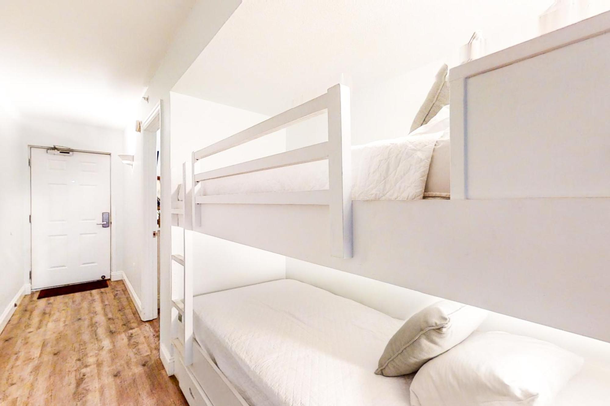 Pelican Beach Resort Ντέστιν Δωμάτιο φωτογραφία